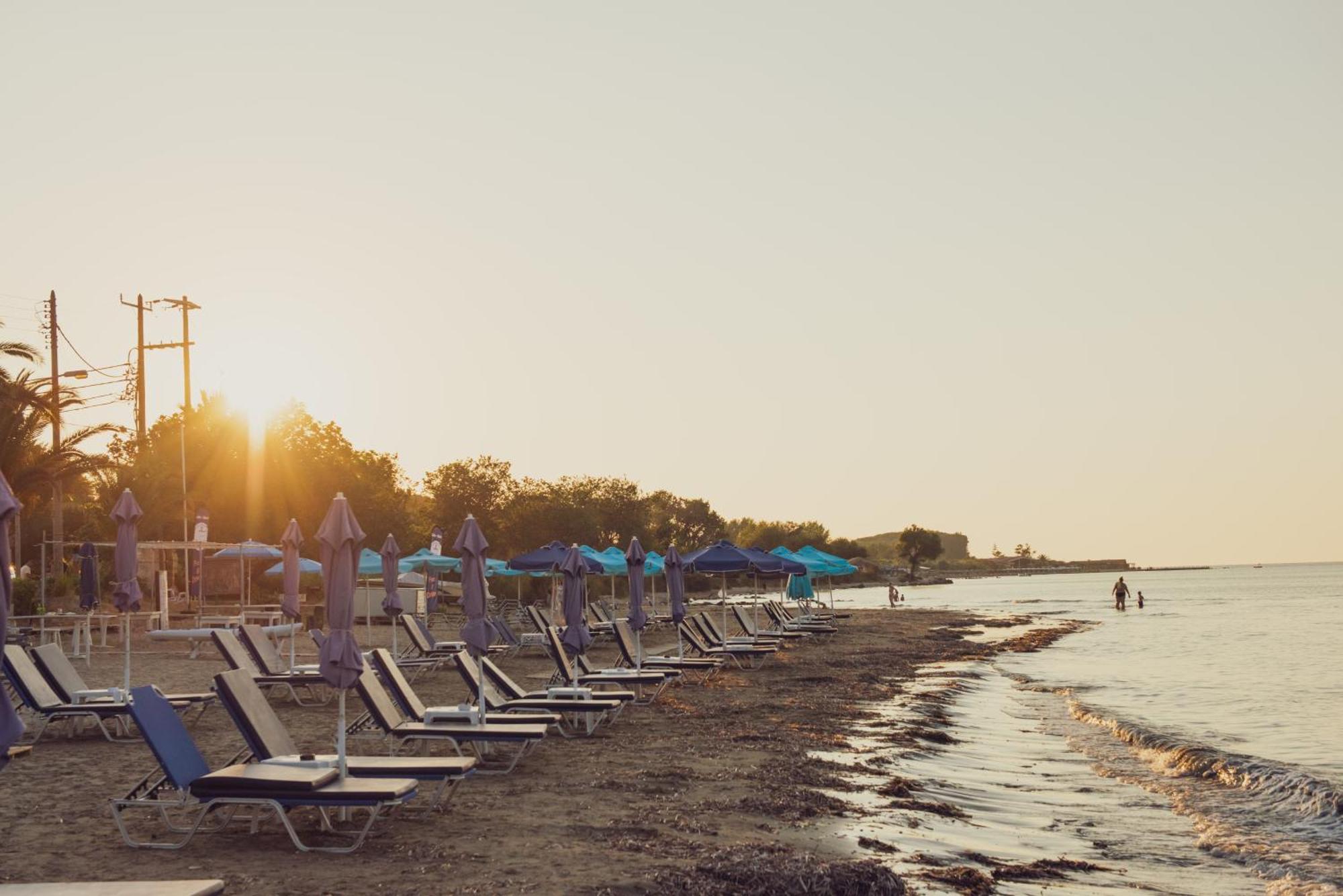 Aphrodite Beach Hotel Corfu Roda  Exterior photo